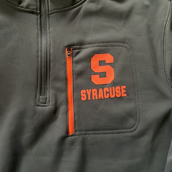 Top - Picture 2 of 4